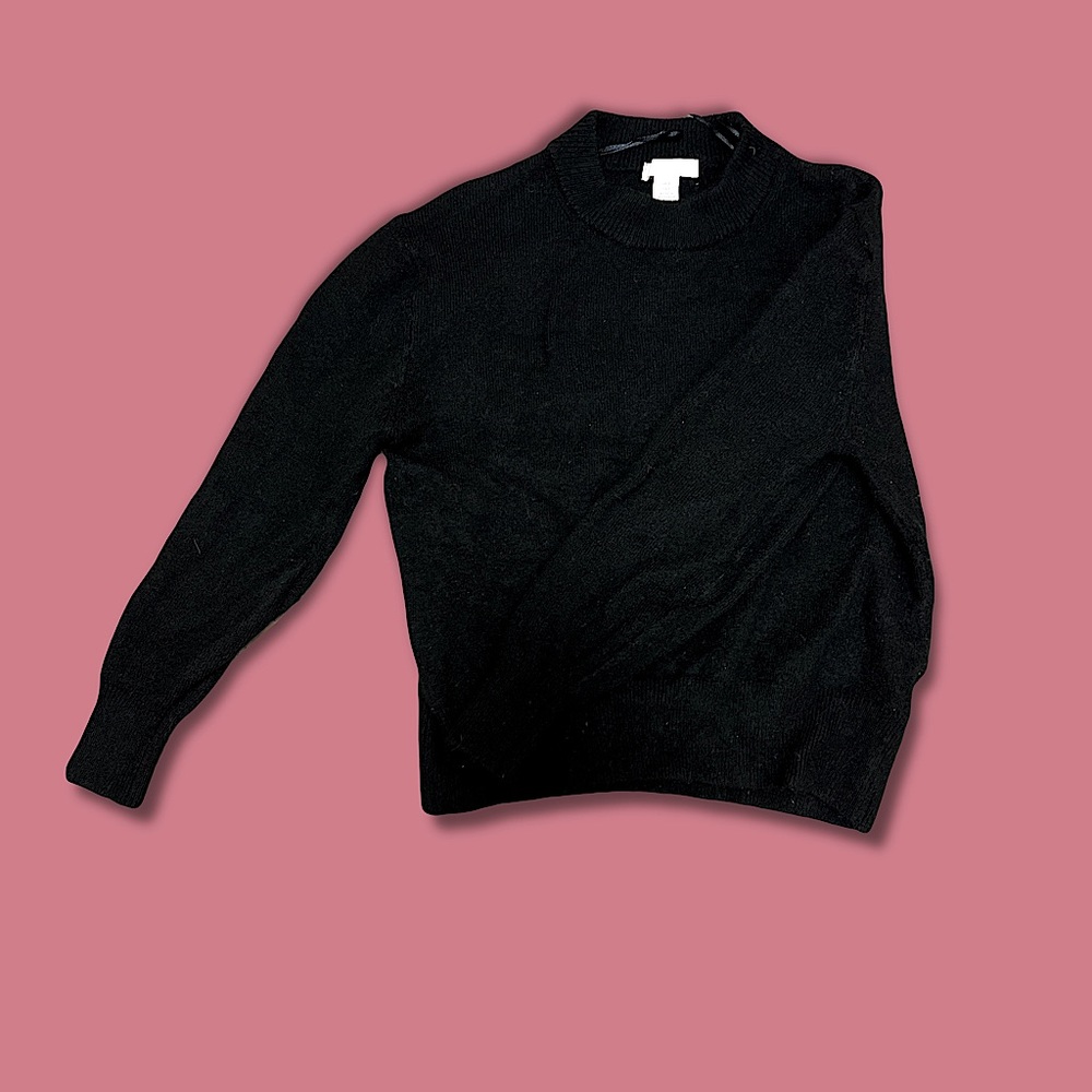 Size Sm, Black H&M sweater